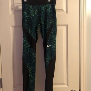 Nike leggings
